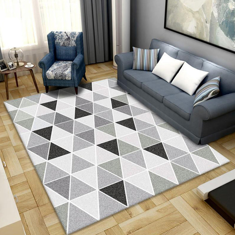 Stylish Triangle Pattern Rug Funky Modern Carpet Polyester Stain Resistant Rug for Living Room