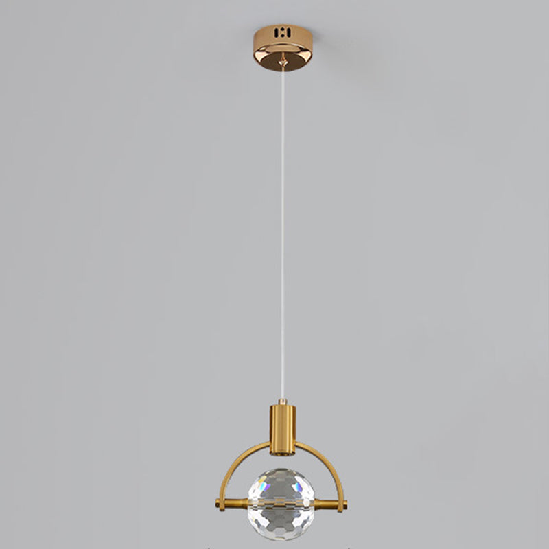 1 léger plafonnier pein