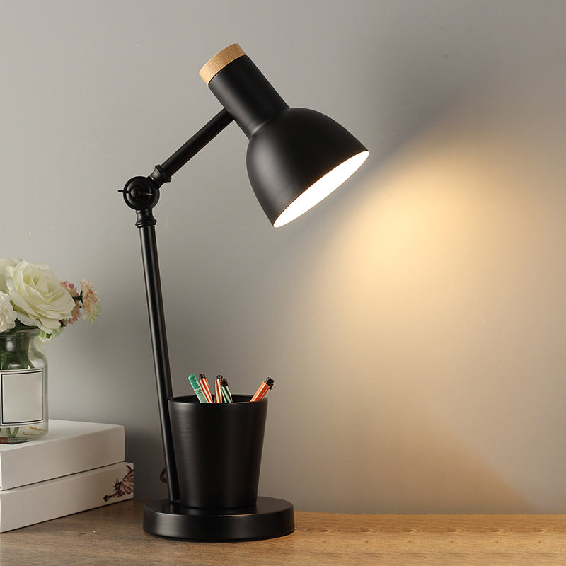 Lampada da scrivania per sala studio con braccio oscillante Lampada da lettura in stile Macaron a 1 testa in metallo con portapenne