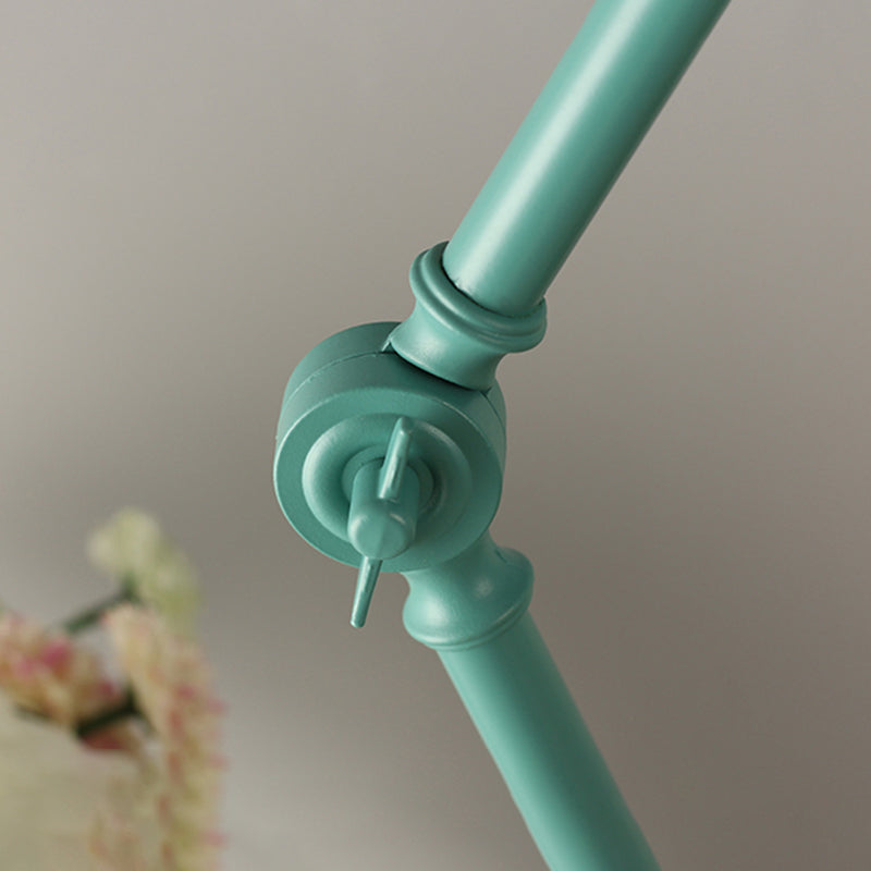 Lampada da scrivania per sala studio con braccio oscillante Lampada da lettura in stile Macaron a 1 testa in metallo con portapenne
