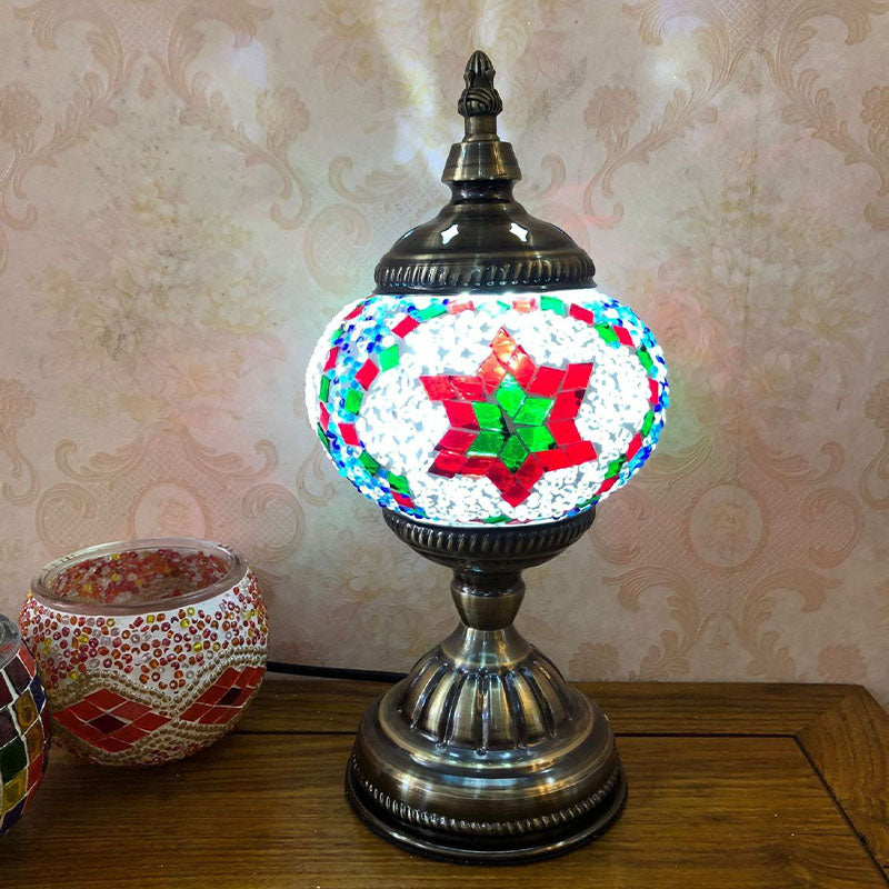 Single-Bulb Nightstand Light Retro Spherical Stained Glass Table Lamp for Bedroom