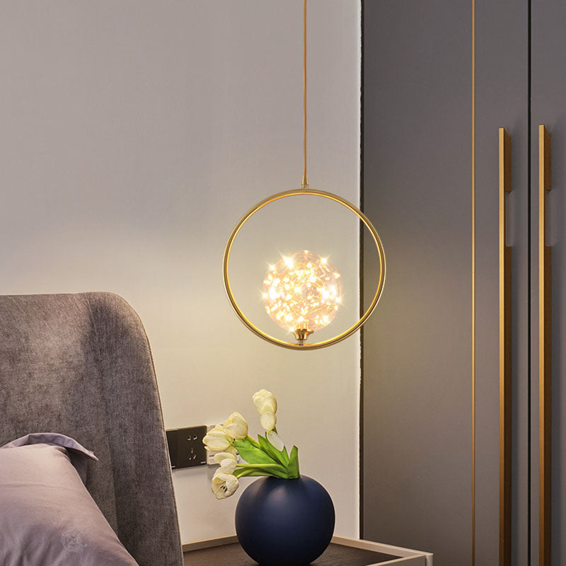 1 léger plafonnier pein