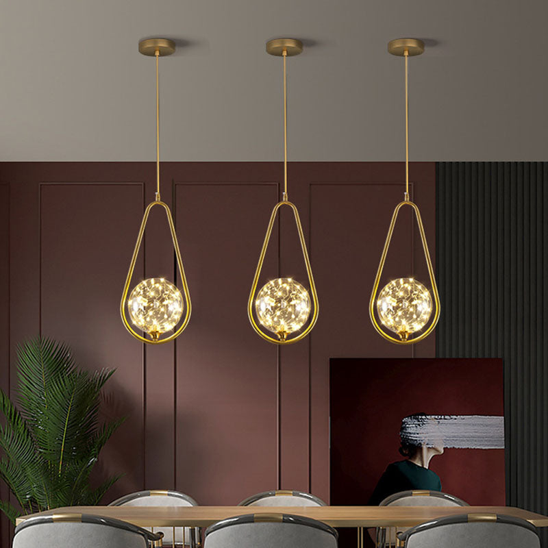 1 léger plafonnier pein