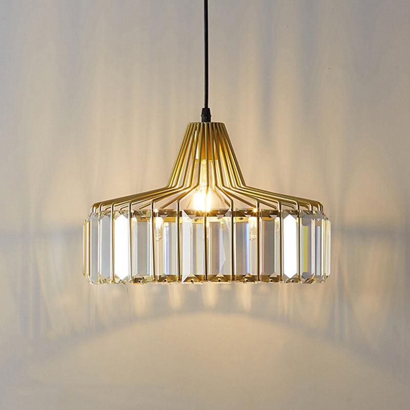 Lampe suspendue à pendentif de dôme créatif moderne lampe suspendue en fer forgé avec de l'ombre en cristal