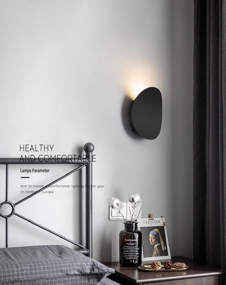 Luz de la pared curva Malimalista LED de metal LED al aire libre Luz de luz montada en la pared