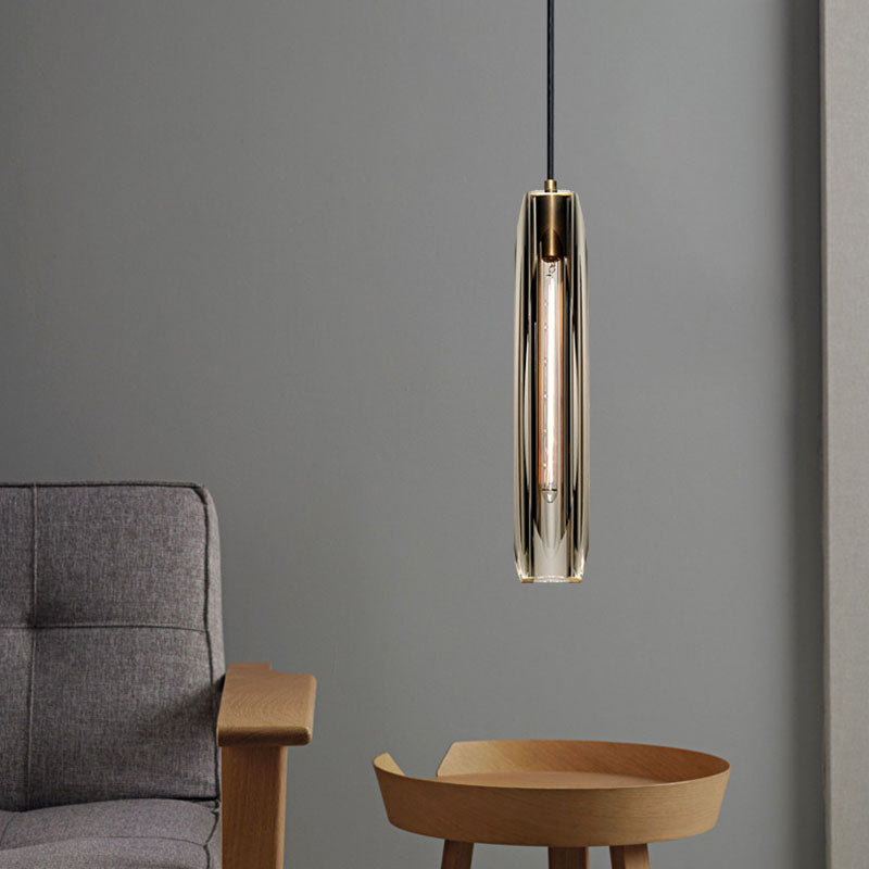 1 léger plafonnier pein