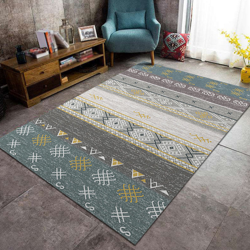 Multicolor Antique Area Carpet Polyester Stripe Printing Indoor Rug Easy Care Carpet for Living Room