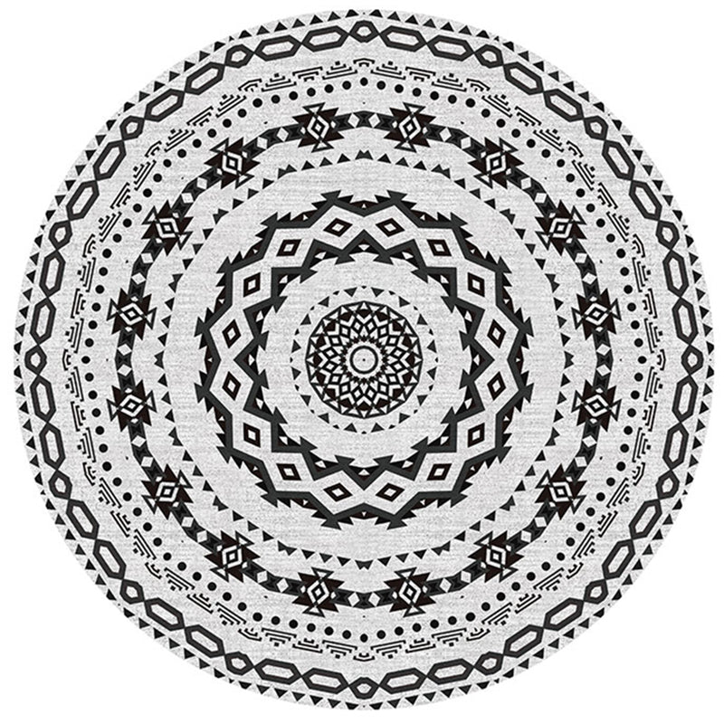 Tone gris rond Rapier vintage Rapis Polyester Tribal Print Tapis Tapis d'intérieur non glissant pour chambre à coucher