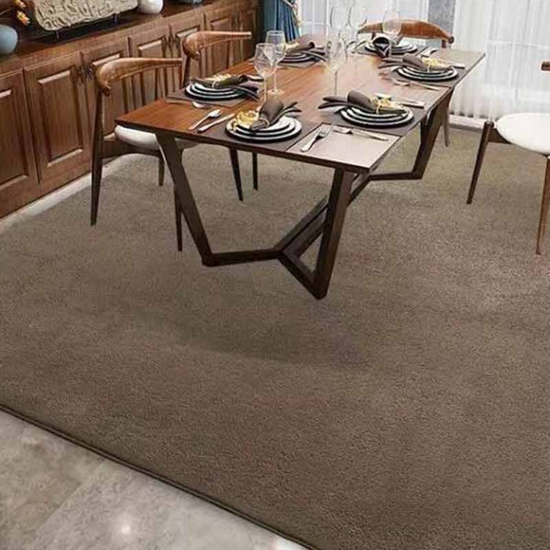 Simple Solid Color Carpet Brown Polyester Indoor Rug Anti-Split Area Rug for Indoor Room