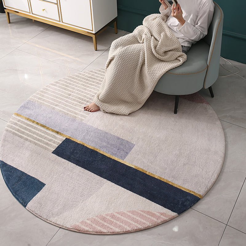 Apricot Minimalist Indoor Rug Polyester Abstract Carpet Anti-Split for Indoor Room