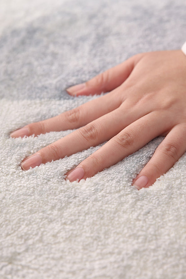 Apricot Minimalist Indoor Rug Polyester Abstract Carpet Anti-Split for Indoor Room