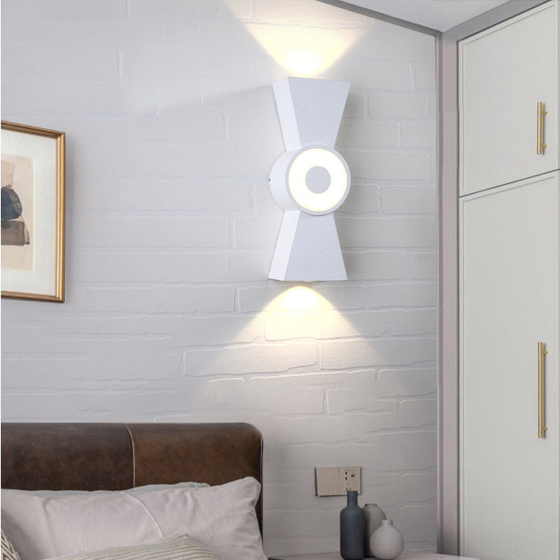 2-Light LED Waterproof Wall Lamp in Modern Creative Style Aluminium Wall Sconce for Exterior Spaces