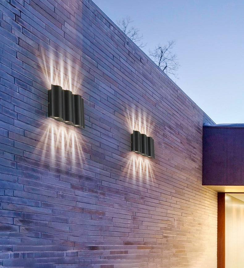 Black Rectangular Outdoor LED Wall Lamp in Modern Creative Style Aluminium Waterproof Wall Sconce