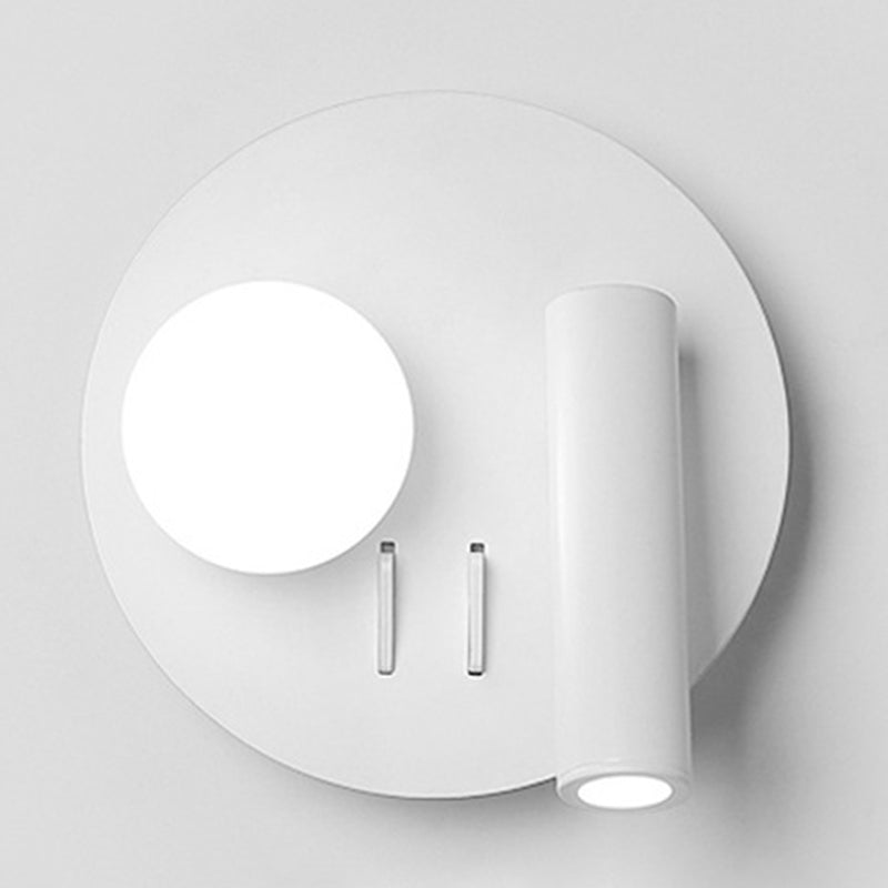 Moderna semplicità lettura da parete luce metallica da parete per un letto