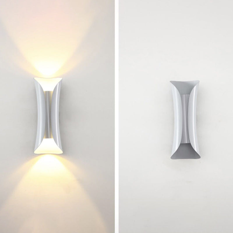 Curved Wall Mounted Lamp Modern Simplicity Metallic Wall Mount Lamp for Living Room