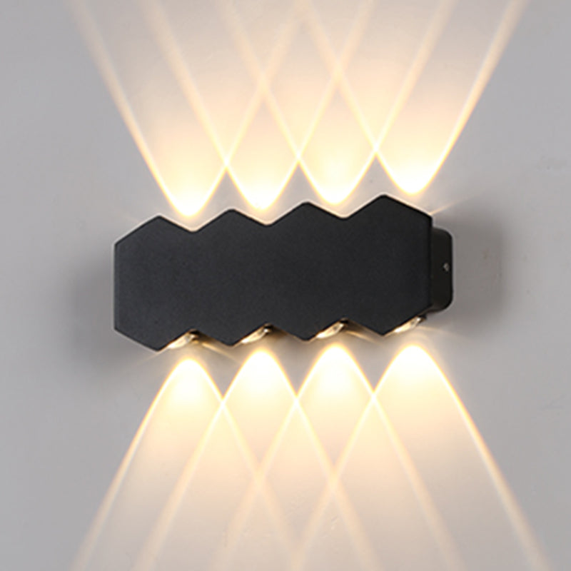 Black Outdoor LED Wall Sconce in Modern Creative Style Aluminium Geometric Waterproof Spotlight