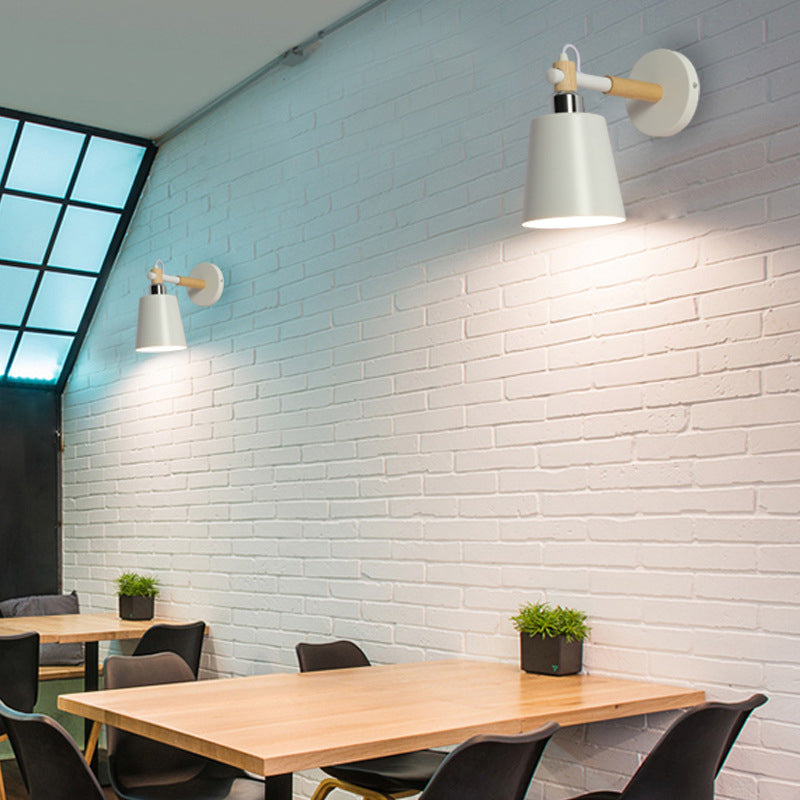 Adquisición de iluminación de pared en forma de cono de metal de estilo Minimalista de pared de estilo montado en la pared