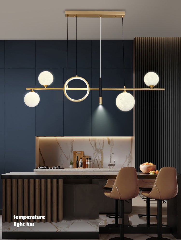 Sala da pranzo ombreggiata isola a sospensione Light Metal LED Isola contemporanea Lampada in oro