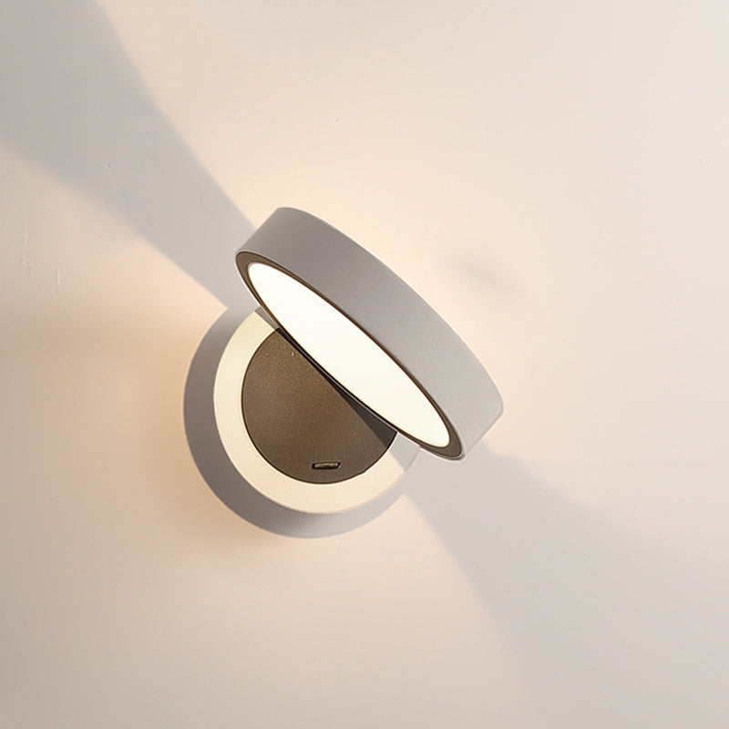 Modern Metal 1-Light Wall Mount Lamp Adjustable Round Wall Sconce for Bedroom