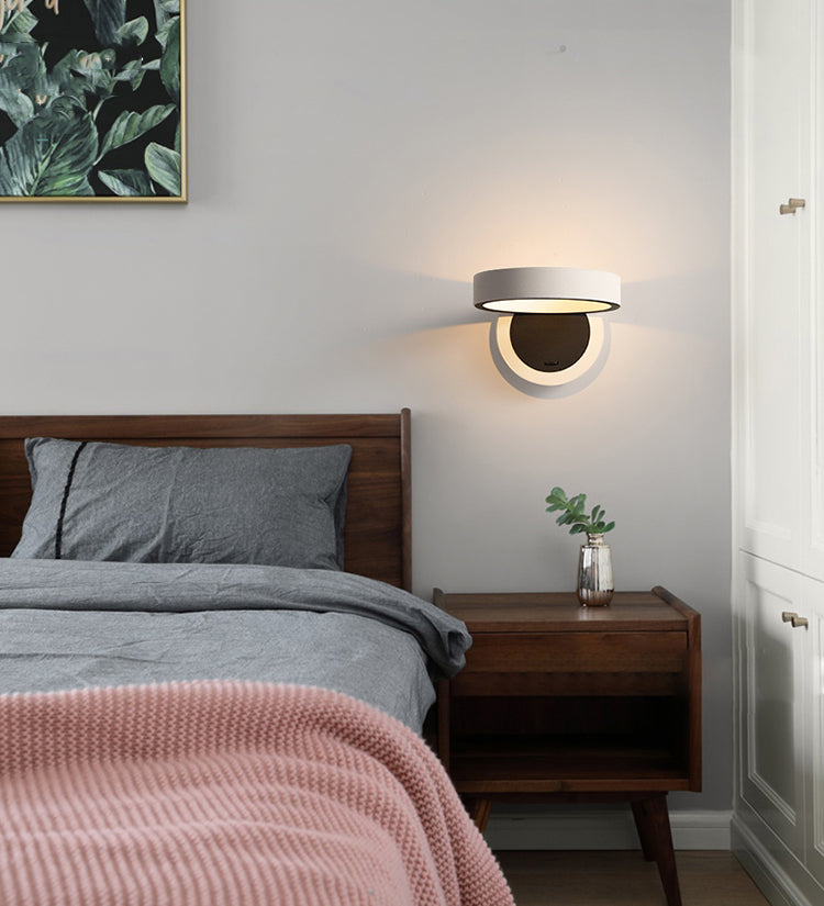 Modern Metal 1-Light Wall Mount Lamp Adjustable Round Wall Sconce for Bedroom