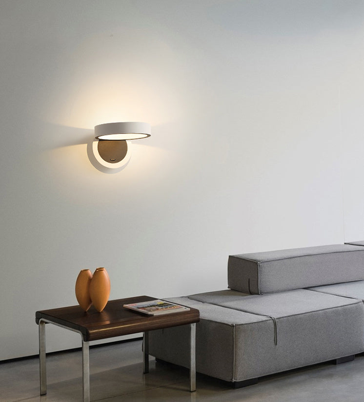 Modern Metal 1-Light Wall Mount Lamp Adjustable Round Wall Sconce for Bedroom