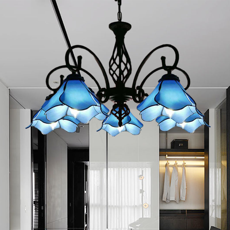 Bloembladen kroonluchter verlichtingsarmatuur tiffany roze/blauw glas 5/8 lichten zwart plafond hanglampje voor slaapkamer