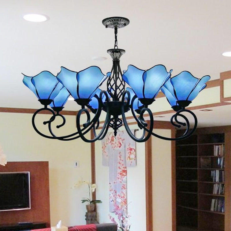 Bloembladen kroonluchter verlichtingsarmatuur tiffany roze/blauw glas 5/8 lichten zwart plafond hanglampje voor slaapkamer