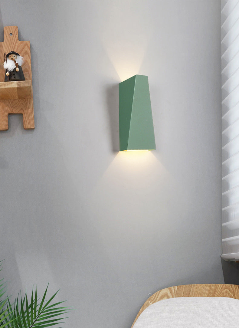Geometric Wall Mounted Lamp Modern Simplicity Aluminum Wall Mount Lamp for Living Room