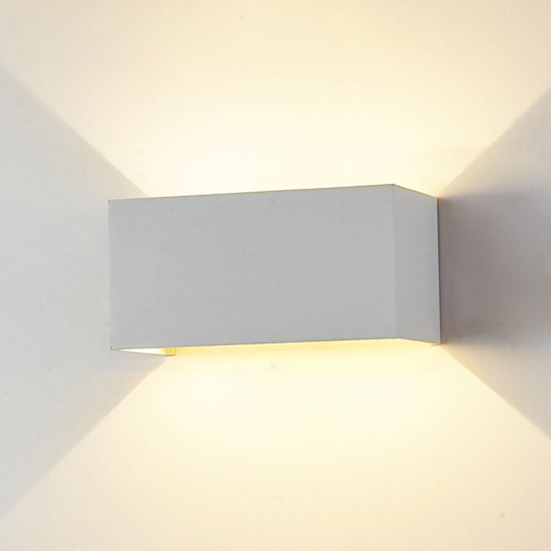 Moderne creatieve LED -wandlamp aluminium rechthoekige waterdichte wandlicht met glazen schaduw