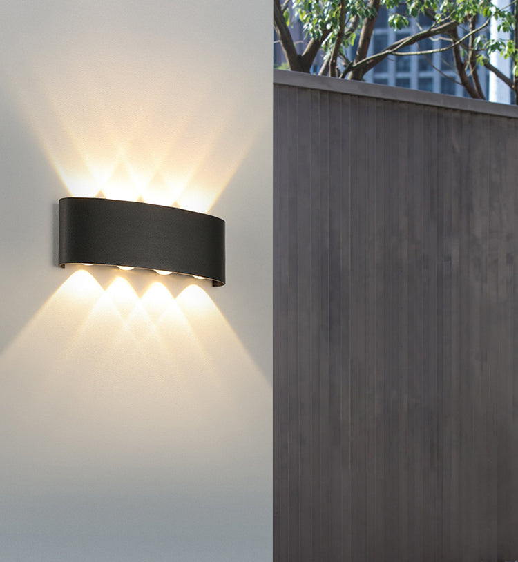 Moderne minimalistische wasserdichte LED -Wandleuchte Aluminium Rechteckige Scheinwerfer mit Glasschatten