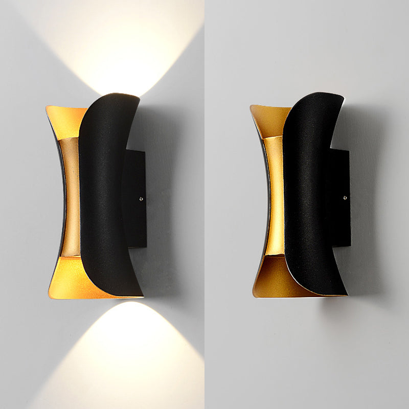 Lampada a parete a LED cilindrica nera nella moderna semplicità in alluminio SPETLE IN MAGLIAMENTO con tonalità di vetro