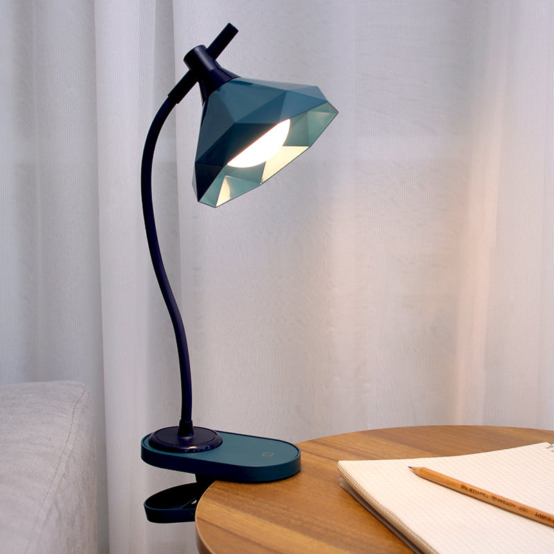 Lámpara de escritorio de sujetador con forma de diamante Macaron de plástico para la habitación de la habitación del niño recargable Luz de estudio LED