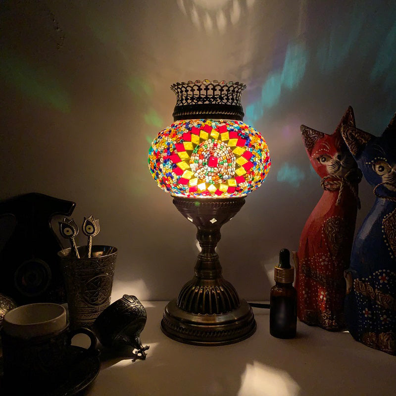 Traditional Lantern Torchiere Lamp 1-Light Stained Glass Table Light for Bedroom