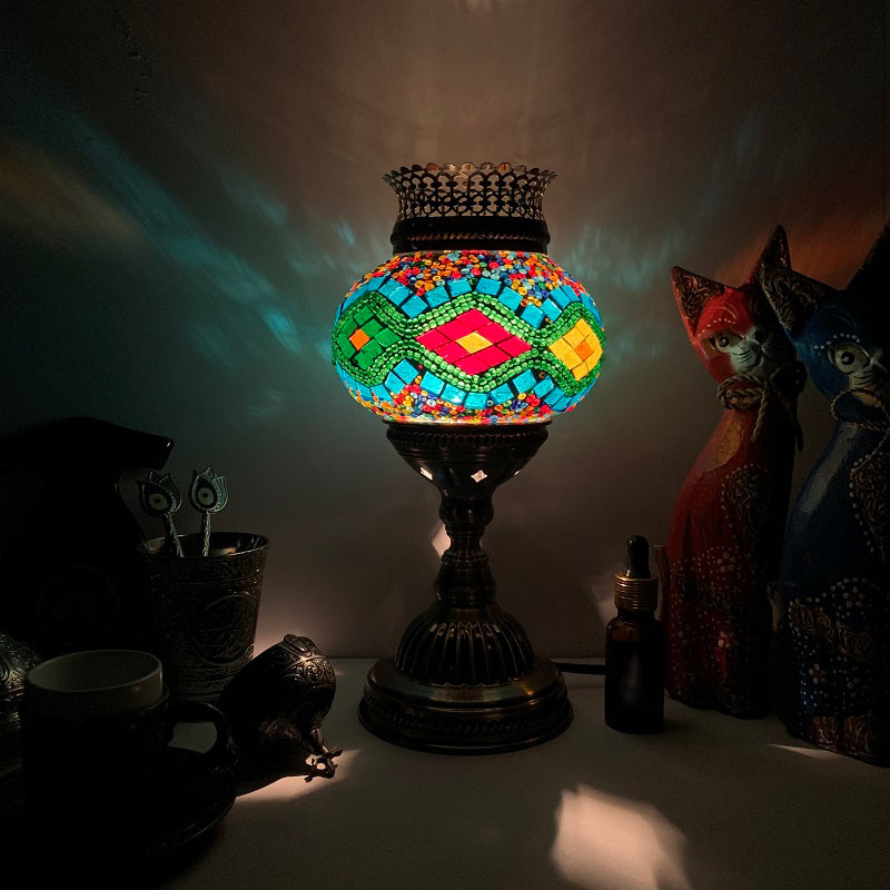 Traditional Lantern Torchiere Lamp 1-Light Stained Glass Table Light for Bedroom