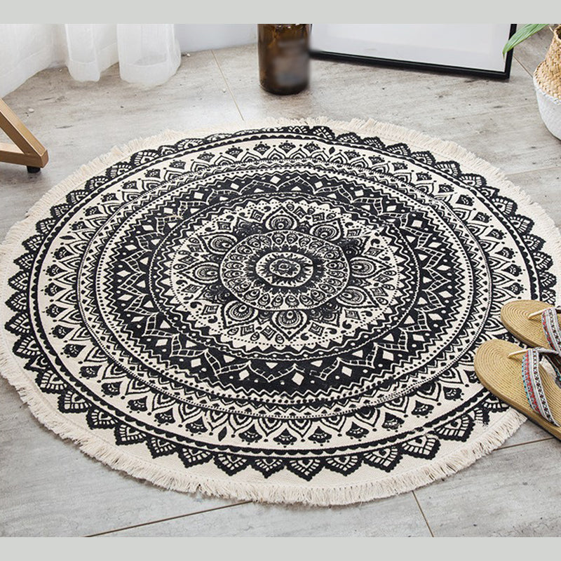 Tapis de motif noir Polyester Bohemian Area Rapis Fringe Fringe Forg Intérieur pour décoration domestique