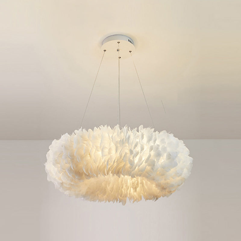 Nordic Modern White Chandelier Light Fixtures Feather Hanging Lamp for Bedroom