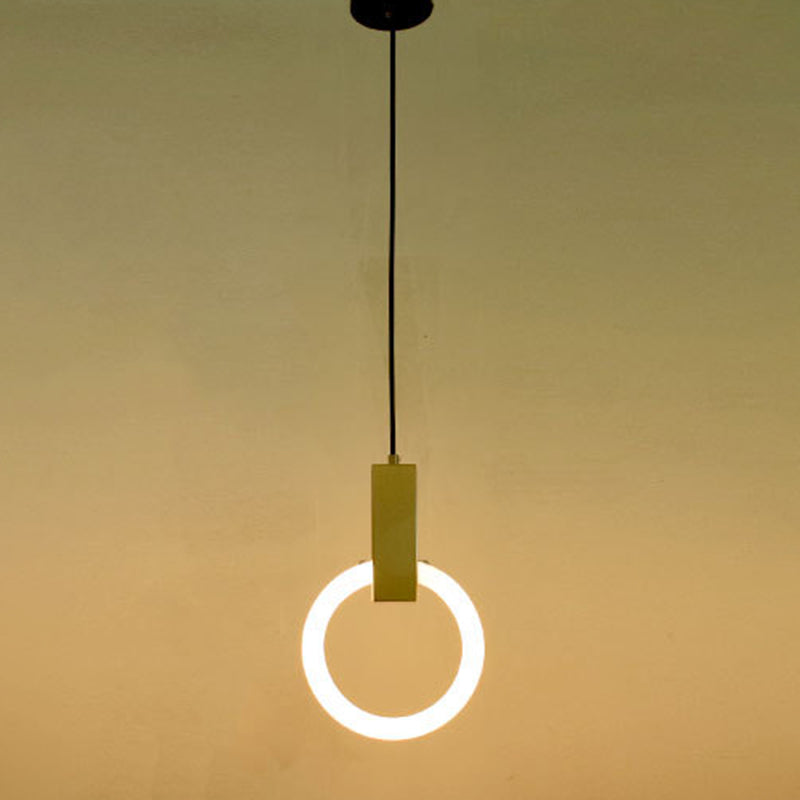 Metal Ring Pendant Lighting Fixture Simple Style LED Hanging Light Fixture in Gold