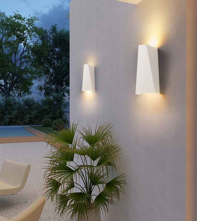 Geometrische Schattenwandbeleuchtung moderner einfacher einzigartiger Stil Metal 1 Licht Leuchte Licht in Schwarz