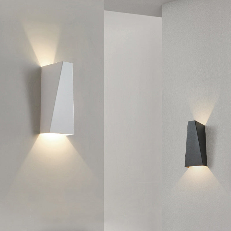 Polygon Wall Sconce Lighting Modern Style Metal 2-Lights Sconce Light in Black and White