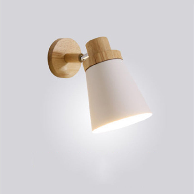 Lámpara de pared de pared de macarrón creativo moderno Luz de pared geométrica de madera con sombra de hierro forjado