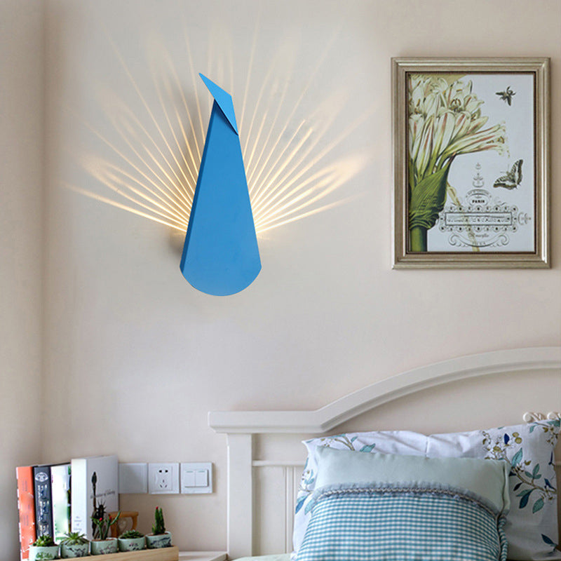 Modern Style Triangle Wall Sconce Lights Metal 1-Light Wall Mount Lamp in Pink and Blue