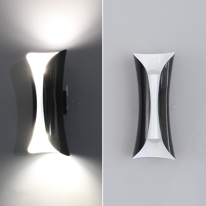 Modern Style Curl Wall Sconce Metallic 2-Lights Wall Mount Light in Black and White