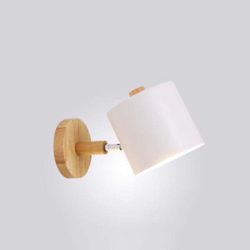 Luz de pared individual geométrica de macarrón en una lámpara de pared de madera de simplicidad moderna con sombra de hierro forjado