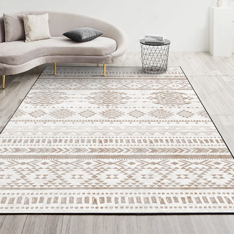 Bohemian Tribal Totem Rug Retro Polyester Carpet Stain Resistant Area Rug for Living Room