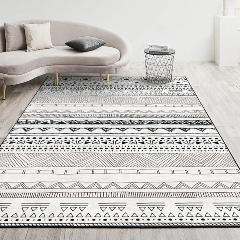 Bohemian Tribal Totem Rug Retro Polyester Carpet Stain Resistant Area Rug for Living Room