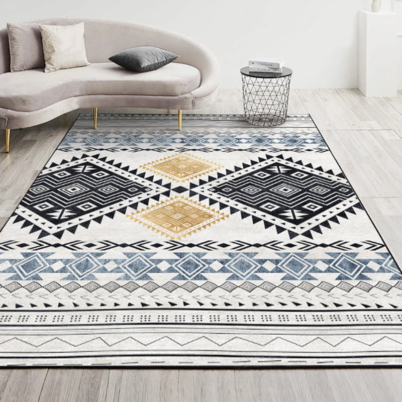Bohemian Tribal Totem Rug Retro Polyester Carpet Stain Resistant Area Rug for Living Room