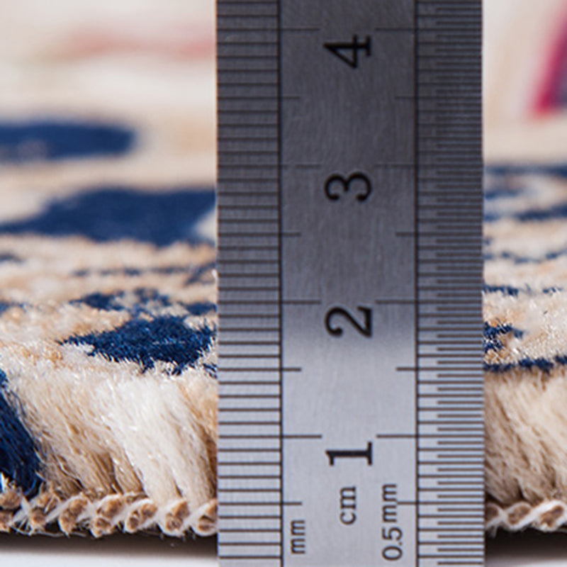 Traditional Area Rug Floral Design Rug Polyester Anti-Slip Backing Carpet for Home Decor