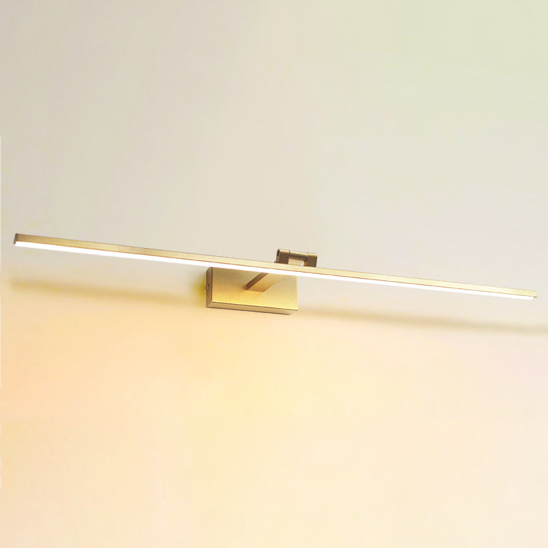 Lampe murale à LED linéaire en or dans une application murale intérieure en aluminium concis moderne avec une teinte en silicone