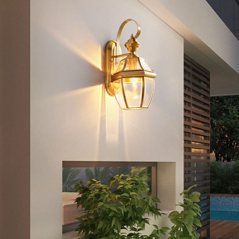 Modern Simple Style Geometric Shade Wall Sconce Metal and Glass 1 Light Sconces in Gold Finish