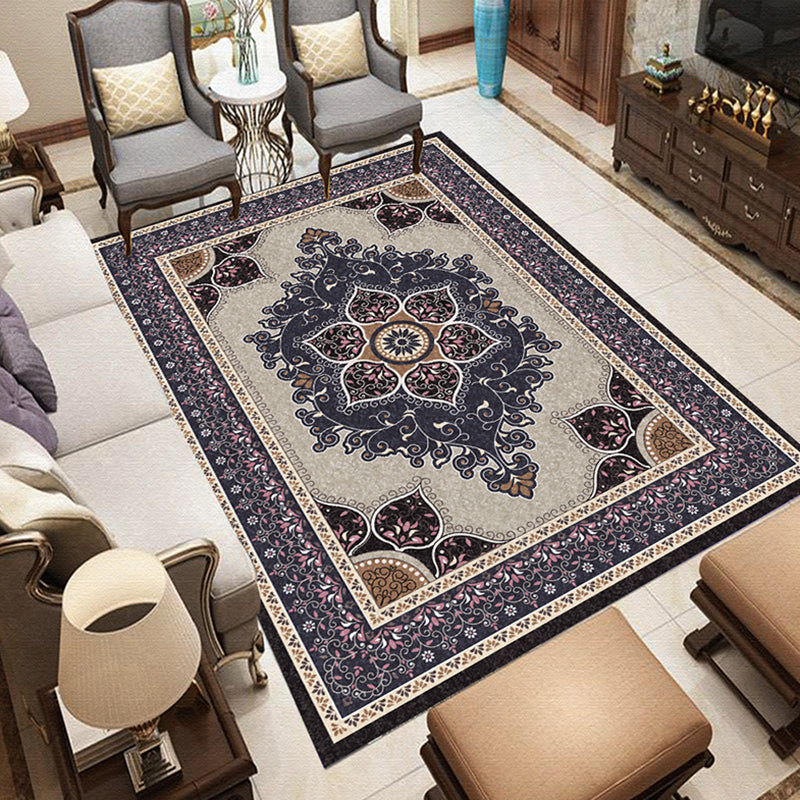 Red Traditional Area Carpet Polyester Tribal Pattern Area Rug Stain Resistant Rug for Home Decor